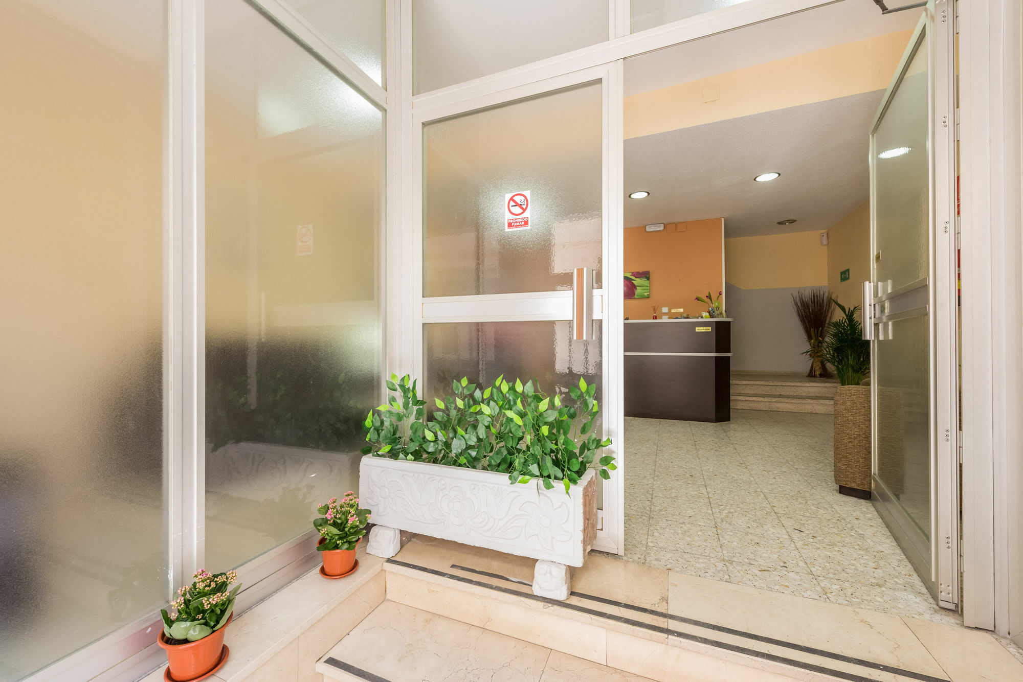 Hostal Arkanta Arganda Del Rey Exteriér fotografie